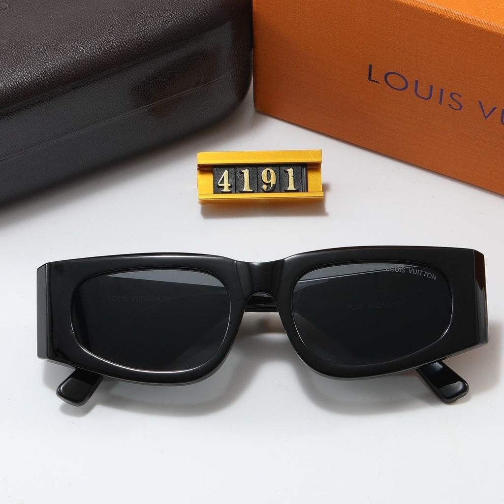 Louis vuitton Vintage Cat-Eye Bold Frame Sunglasses with Metal Detail (Model 4191) Cat-Eye