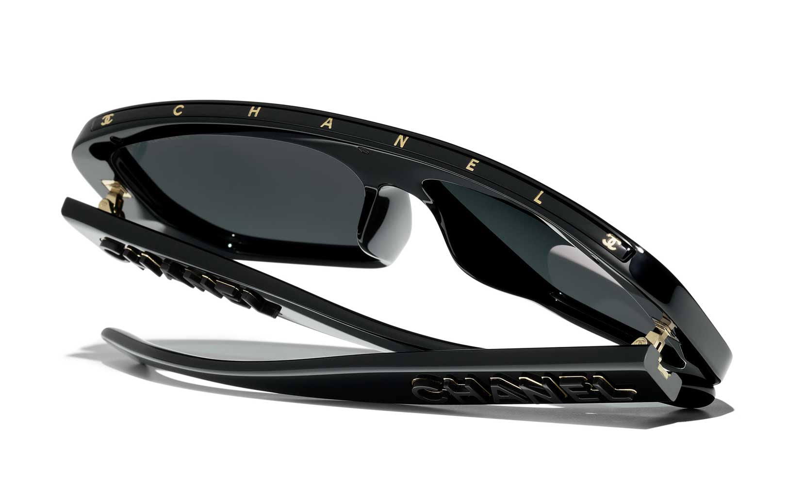 CHANEL 5556U Cat-Eye