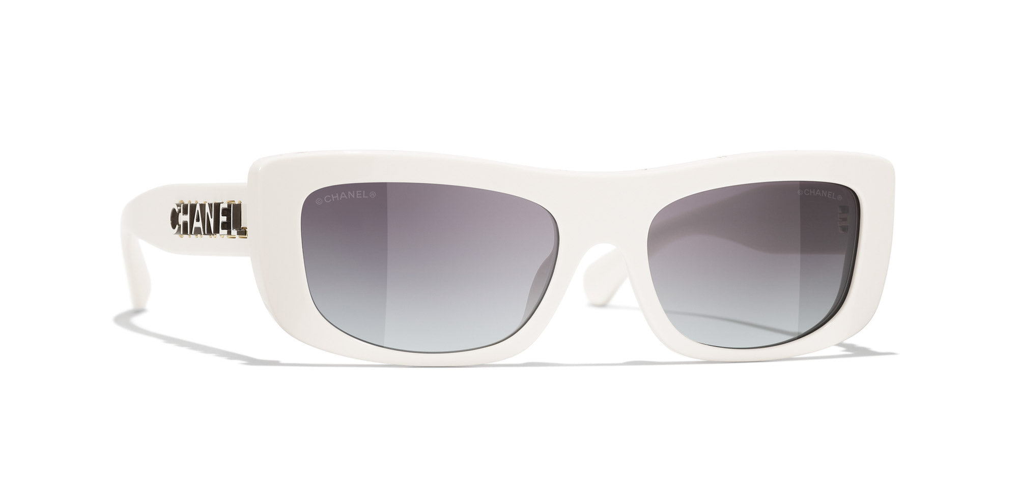 CHANEL 5559 Cat-Eye