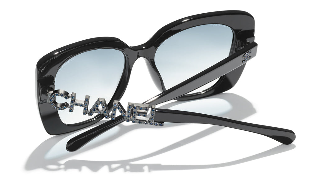 CHANEL 5422B Square