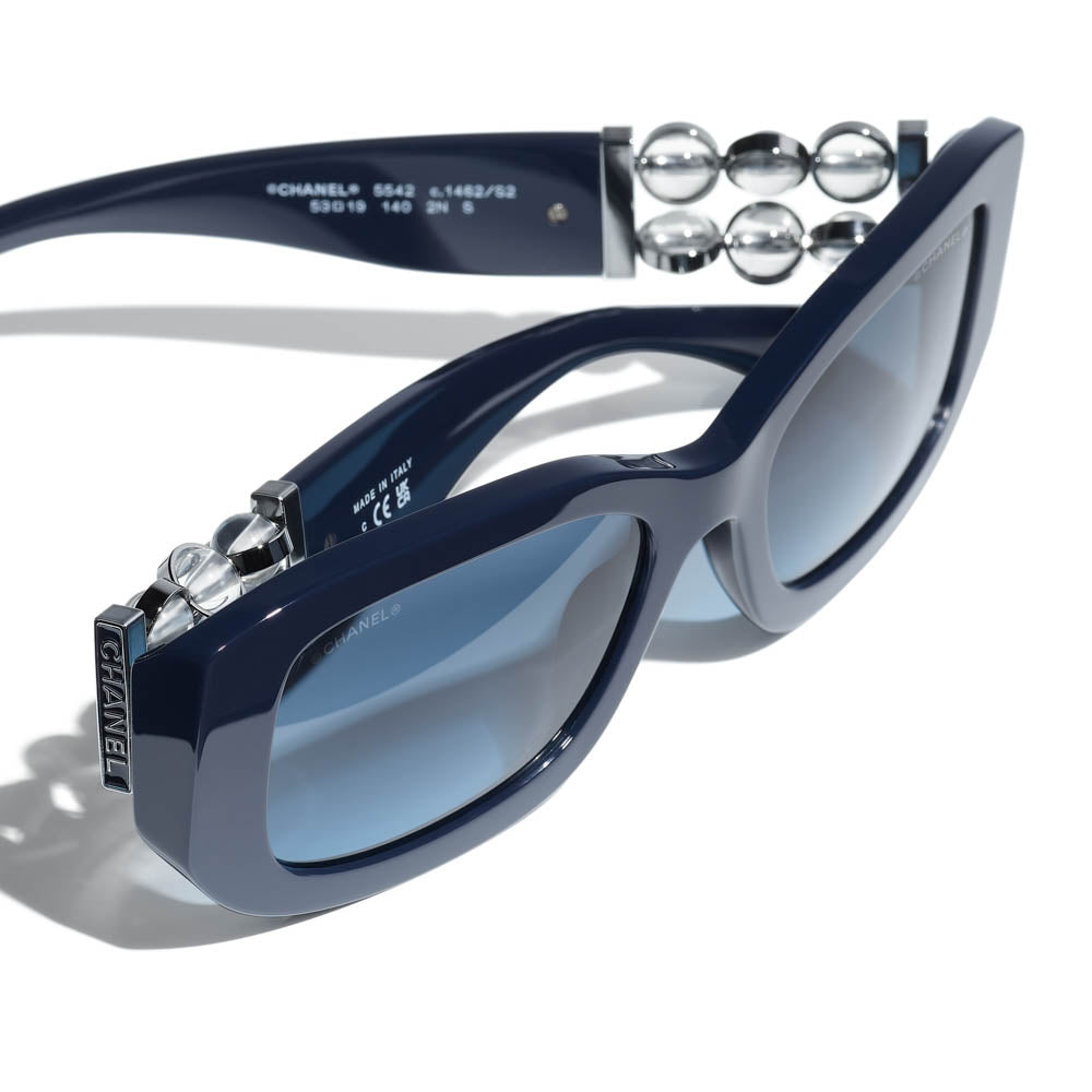 CHANEL 5542 Cat-Eye