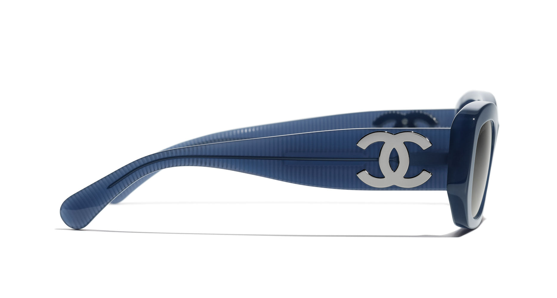 CHANEL 5493 Square