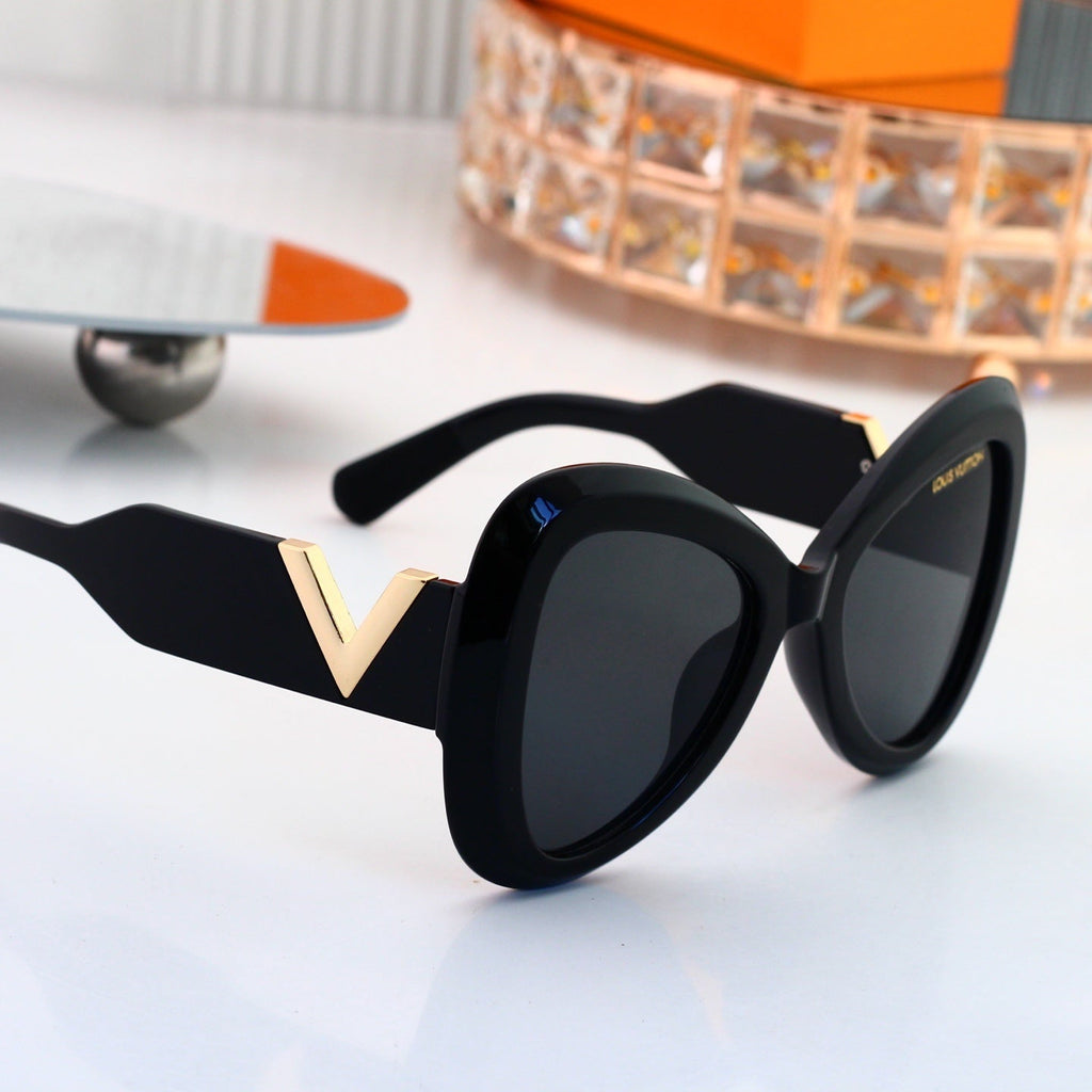 Louis vuitton Cat Eye Sunglasses 4362 Cat-Eye